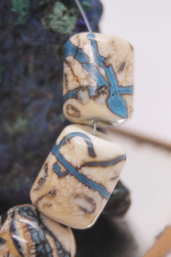 Turquoise on Dark Ivory with Black Highlights - Image 4