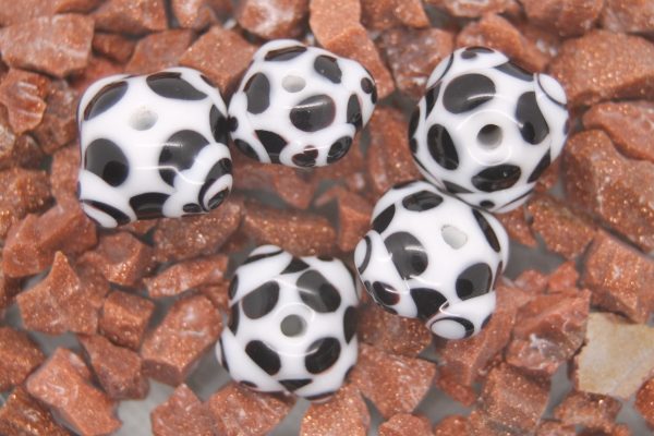 Black and White Pillow Lampwork Beads - Image 3