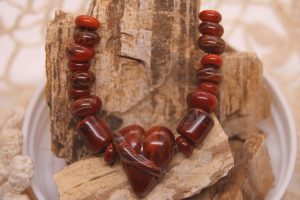 Red Heart with Matching Rondelles and Barrels