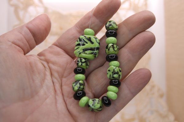 Pea Green and Black Textured - Image 4