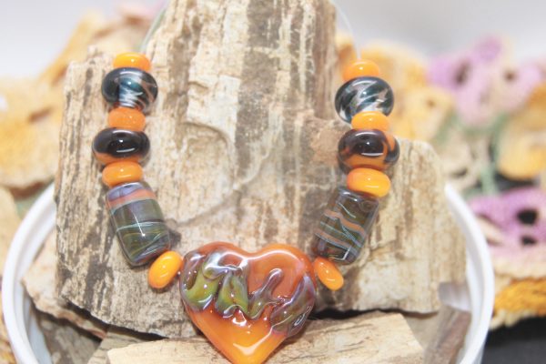 Apricot Heart with Matching Rondelles and Barrels on an 18" chain with matching earrings - Image 3