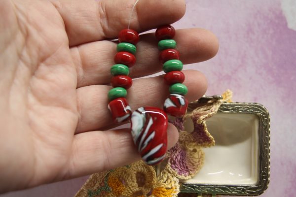 Festive Reds and Greens - Image 3