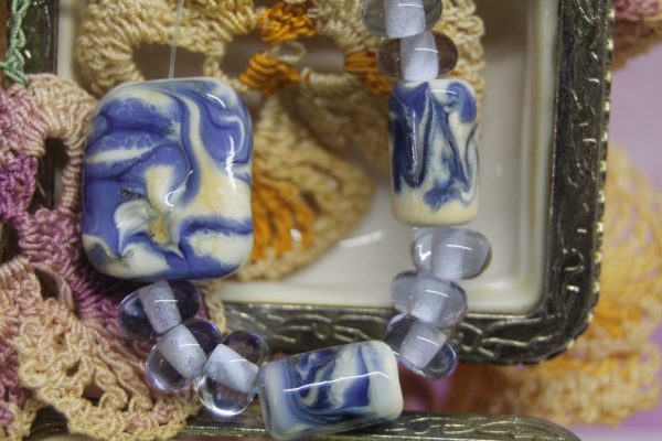 Blue and Ivory Swirl Bead Set - Image 7